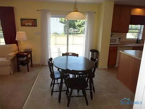 336 Walker Ave, Luckey, OH 43443 photo 6