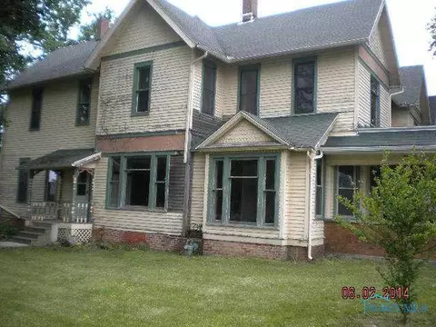 157 E Main St, Wayne, OH 43466 photo 1