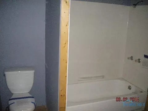 157 E Main St, Wayne, OH 43466 photo 18