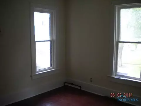 157 E Main St, Wayne, OH 43466 photo 11
