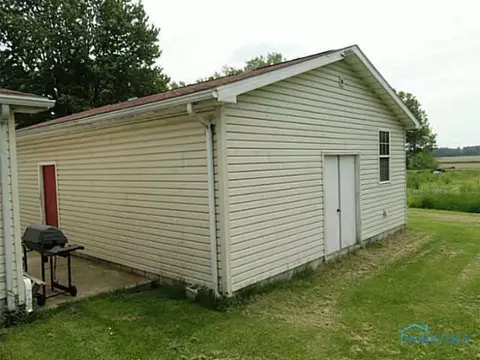 147 Lockhart Ave, Wayne, OH 43466 photo 5