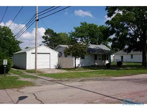 223 S Coupland, Paulding, OH 45879 photo 3