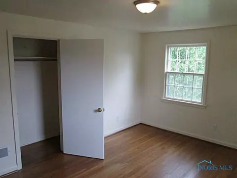 1114 Main, Genoa, OH 43430 photo 5
