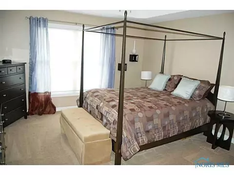 8817 White Eagle E, Sylvania, OH 43560 photo 11