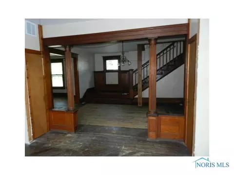 301 N Main St, Antwerp, OH 45813 photo 6