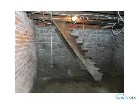 301 N Main St, Antwerp, OH 45813 photo 16