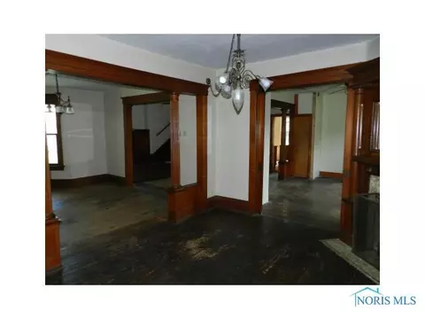 301 N Main St, Antwerp, OH 45813 photo 9