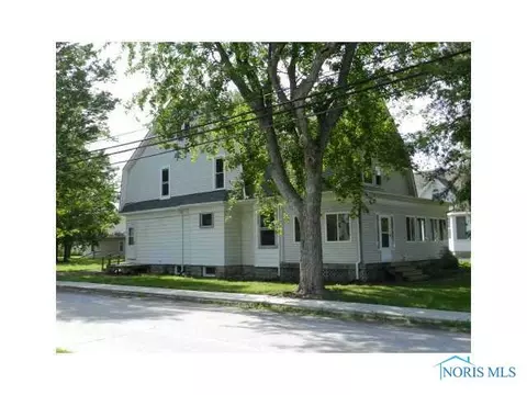 301 N Main St, Antwerp, OH 45813 photo 2