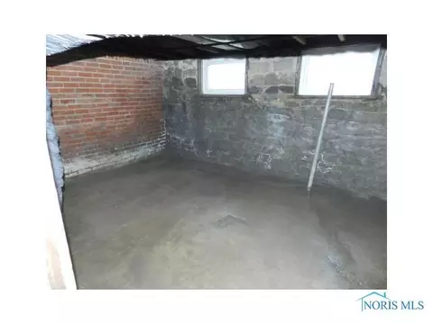 301 N Main St, Antwerp, OH 45813 photo 18