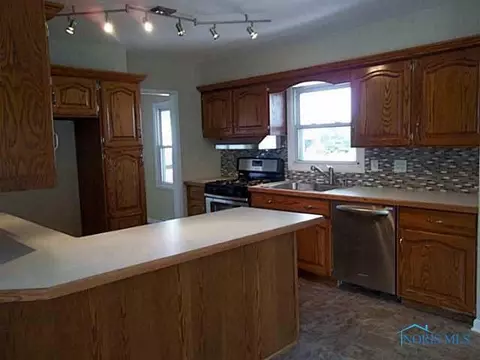 4143 Limerick, Clyde, OH 43410 photo 13