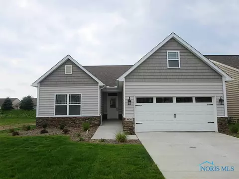 4656 Lakeside Dr, Maumee, OH 43537 photo 1