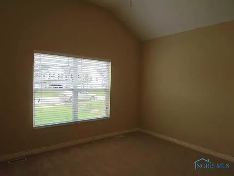 4656 Lakeside Dr, Maumee, OH 43537 photo 10
