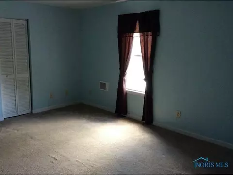528 S Beech St, Bryan, OH 43506 photo 7