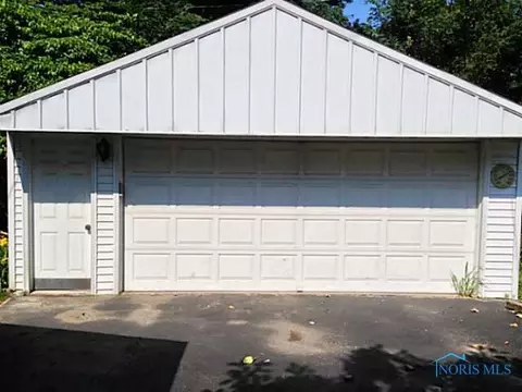 3839 Stannard, Toledo, OH 43613 photo 4