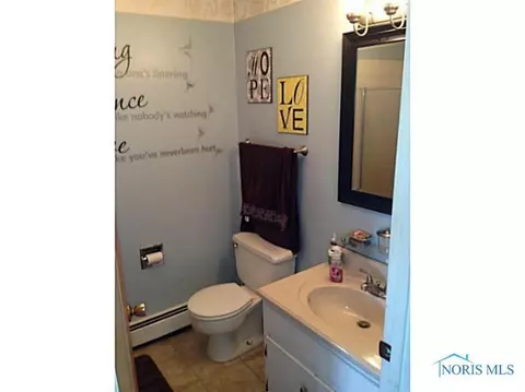 1904 Middle Ct, Bryan, OH 43506 photo 10