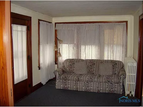 320 Third St, Hamler, OH 43524 photo 4