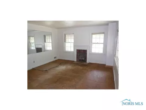 1124 Moran Ave, Toledo, OH 43607 photo 2