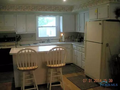 1102 Bavarian Ln, Bryan, OH 43506 photo 5