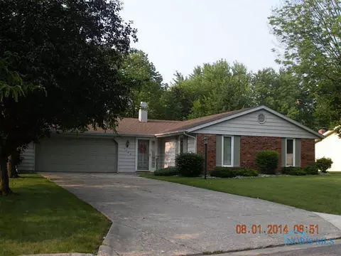 1102 Bavarian Ln, Bryan, OH 43506 photo 1
