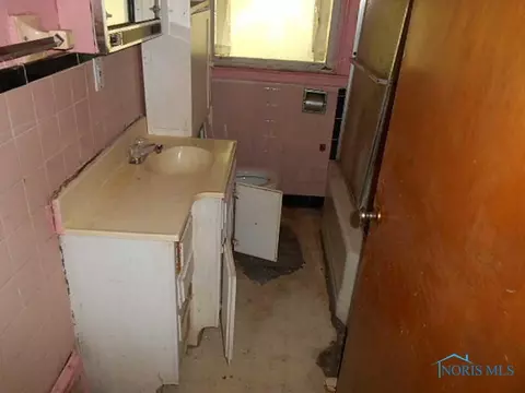 742 Moran Ave, Toledo, OH 43607 photo 9