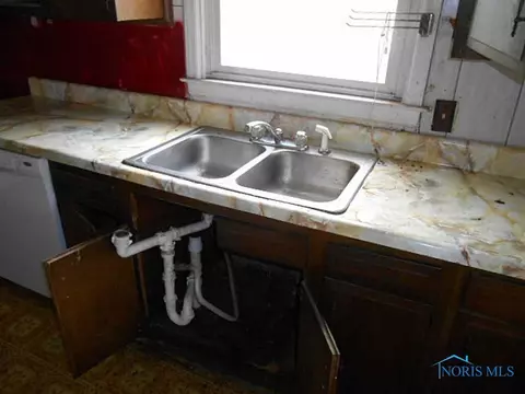 742 Moran Ave, Toledo, OH 43607 photo 6