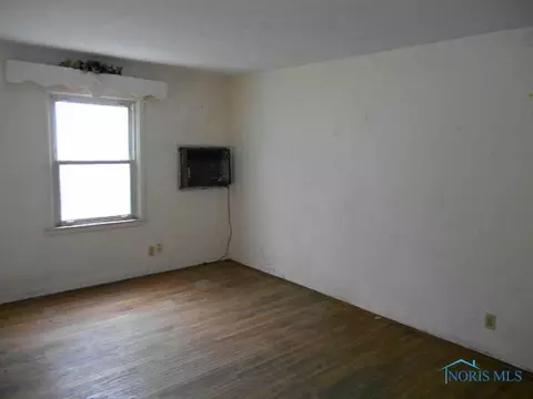 742 Moran Ave, Toledo, OH 43607 photo 3