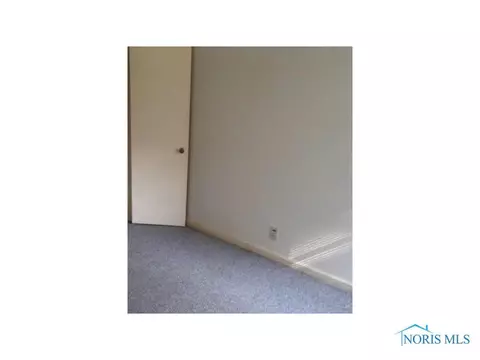 819 S Walnut St, Bryan, OH 43506 photo 8