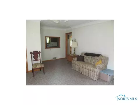 602 Adrian St, Delta, OH 43515 photo 8