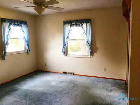 876 Cherry Ln, Waterville, OH 43566 photo 13