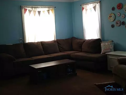7820 Emerson, Wayne, OH 43466 photo 6
