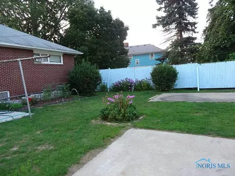 1002 Parkside Blvd, Toledo, OH 43607 photo 4