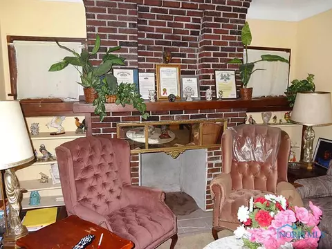 1002 Parkside Blvd, Toledo, OH 43607 photo 5