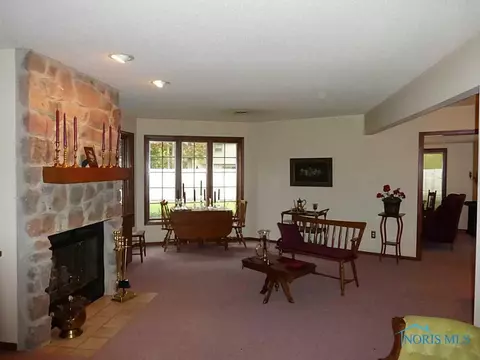 208 Brown Dr, Bryan, OH 43506 photo 7