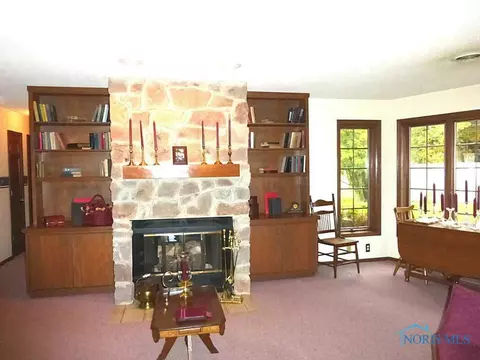 208 Brown Dr, Bryan, OH 43506 photo 6