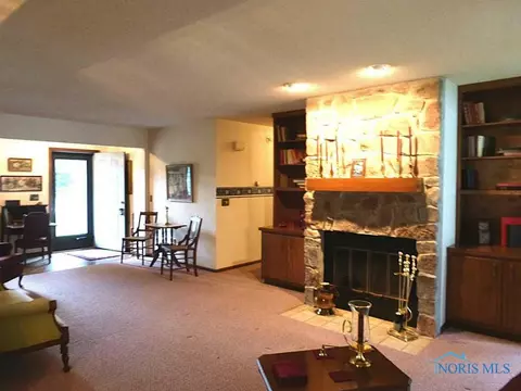 208 Brown Dr, Bryan, OH 43506 photo 8