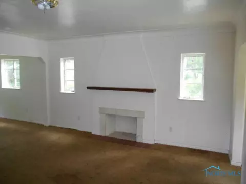 822 Searles Rd, Toledo, OH 43607 photo 3