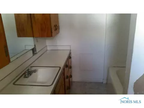 320 Railway Ave, Holgate, OH 43527 photo 9