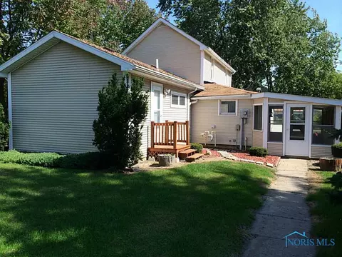 222 Cherry St, Holgate, OH 43527 photo 2
