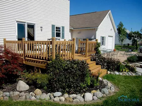 5919 Ayers Rd, Walbridge, OH 43465 photo 19
