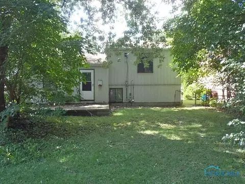 528 Heathshire Dr, Toledo, OH 43607 photo 18