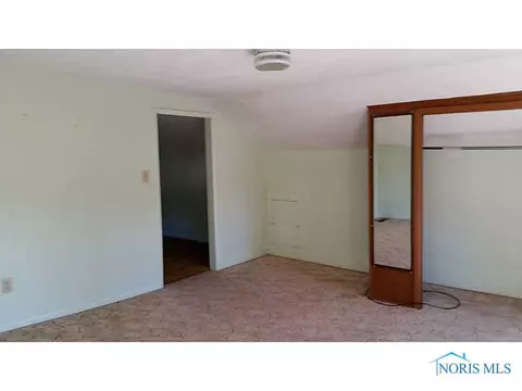 122 N Adrian St, Lyons, OH 43533 photo 17