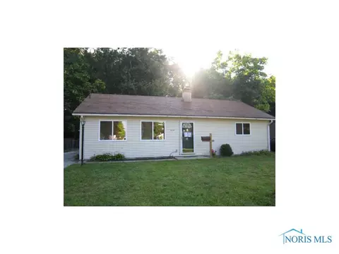414 Independence Rd, Toledo, OH 43607 photo 1