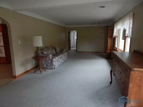 27 Broadview Ave, Luckey, OH 43443 photo 4