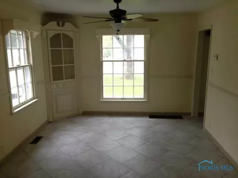 825 Navarre St, Bryan, OH 43506 photo 11