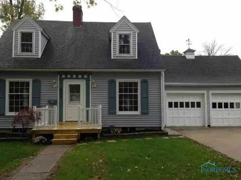 825 Navarre St, Bryan, OH 43506 photo 1