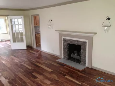 825 Navarre St, Bryan, OH 43506 photo 5