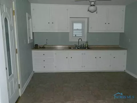 201 E South, Wayne, OH 43466 photo 10