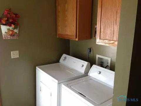 621 E Butler St, Bryan, OH 43506 photo 12