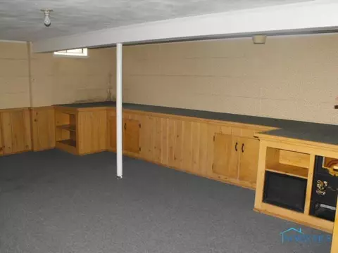 3530 Fleitz Dr, Oregon, OH 43616 photo 9