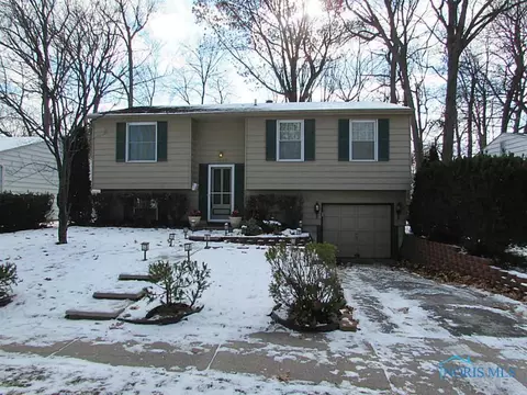 4249 Foxchapel Rd, Toledo, OH 43607 photo 2